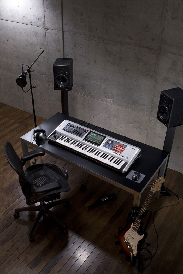 Roland - Fantom-G6 | Workstation Keyboard