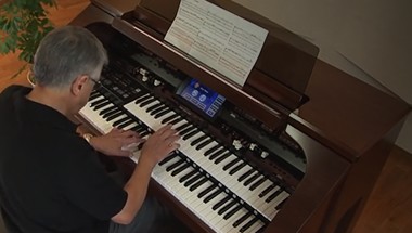 featured-video:Hector Olivera演奏AT-900 Platinum版管風琴